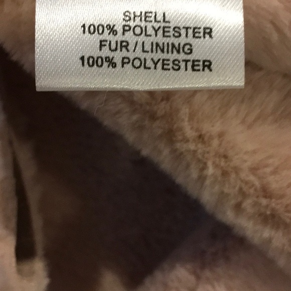 Blush Pink Faux Suede Fur coat  🎉🎉🎉 Host pick LAST ONE!! - Picture 8 of 8